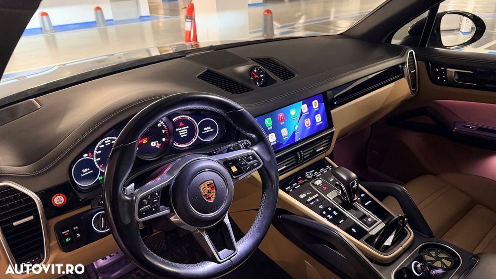 Porsche Cayenne Tiptronic S - 11