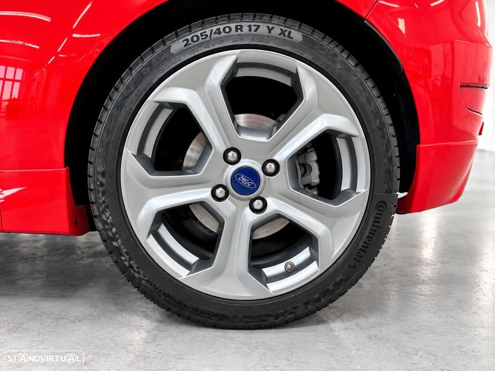 Ford Fiesta 1.6 EcoBoost c/ Pack Pele Desportiva ST - 43