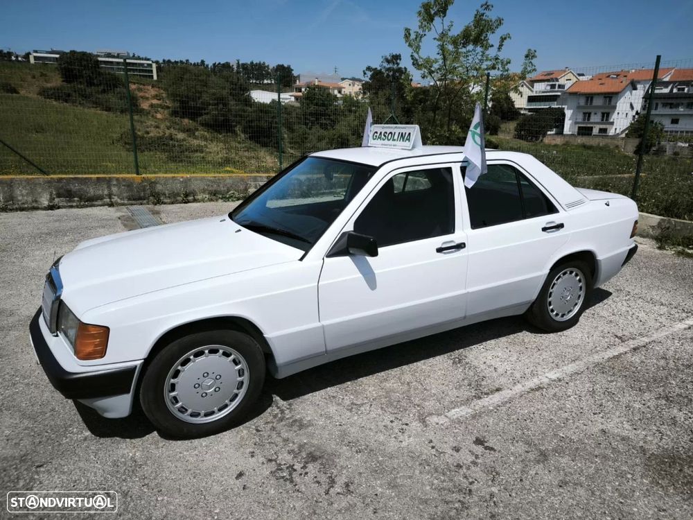 Mercedes-Benz W201 (1982-1993) 190 E 1.8 - 12