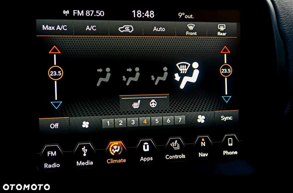 Jeep Renegade 1.3 GSE T4 Turbo Upland 4x4 S&S - 29