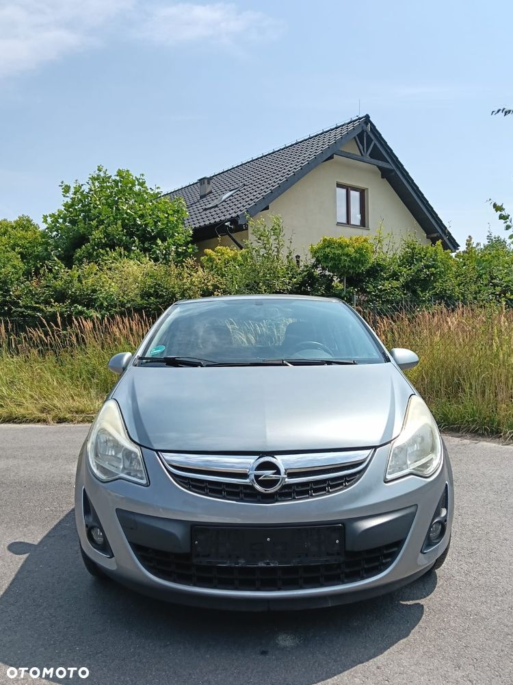 Opel Corsa 1.2 16V Cosmo - 5