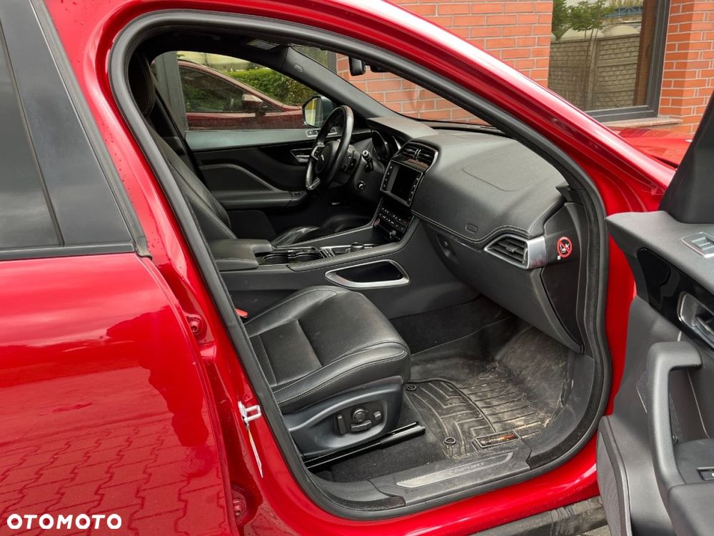 Jaguar F-Pace 3.0 V6 AWD Prestige - 14