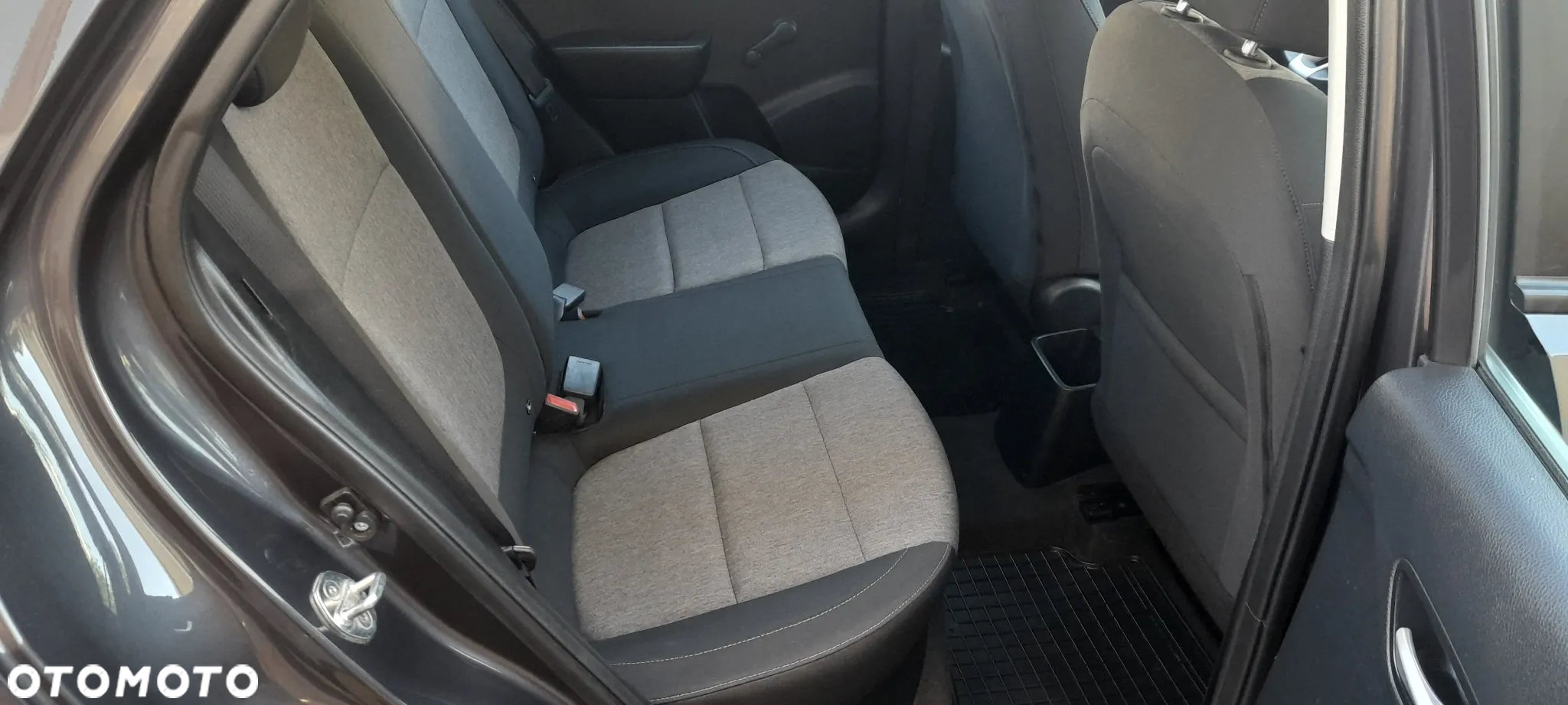 Kia Stonic 1.2 M - 10