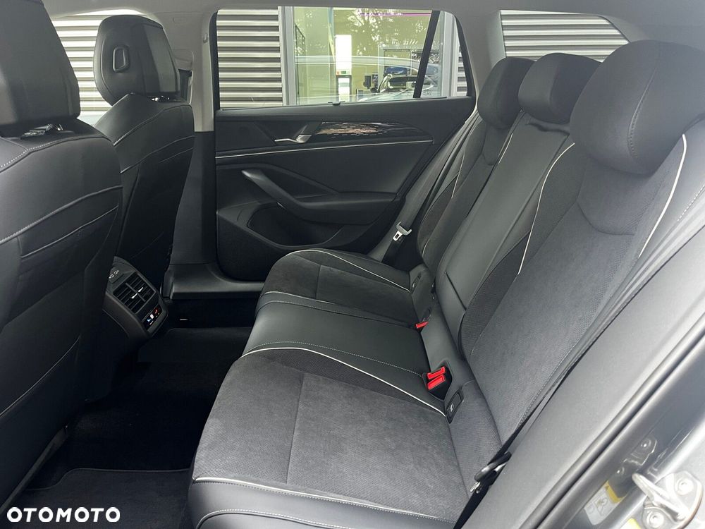 Volkswagen Passat Variant - 18