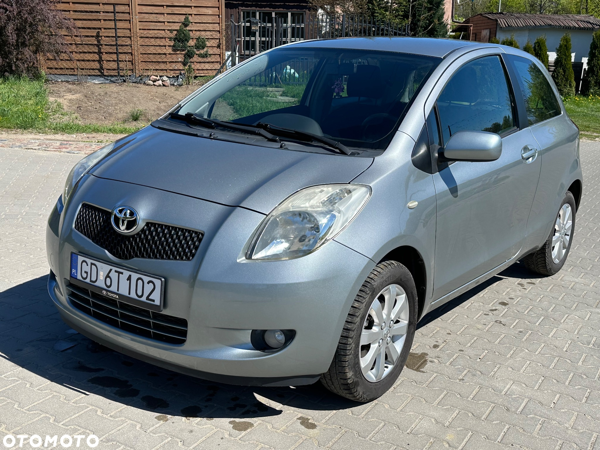 Toyota Yaris 1.0 VVT-i Cool - 32