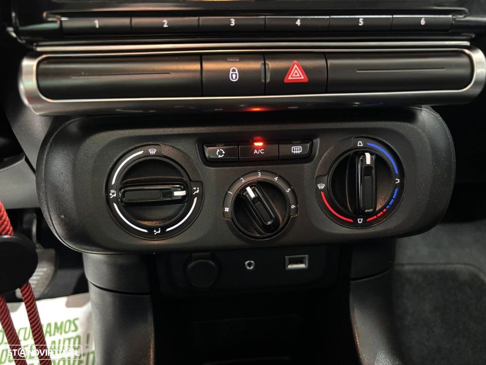 Citroën C3 1.2 PureTech Feel - 24