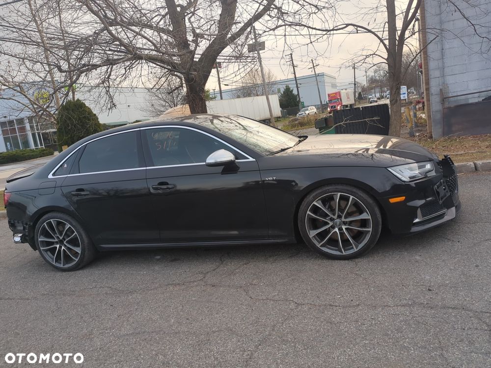 Audi S4 Limousine - 4