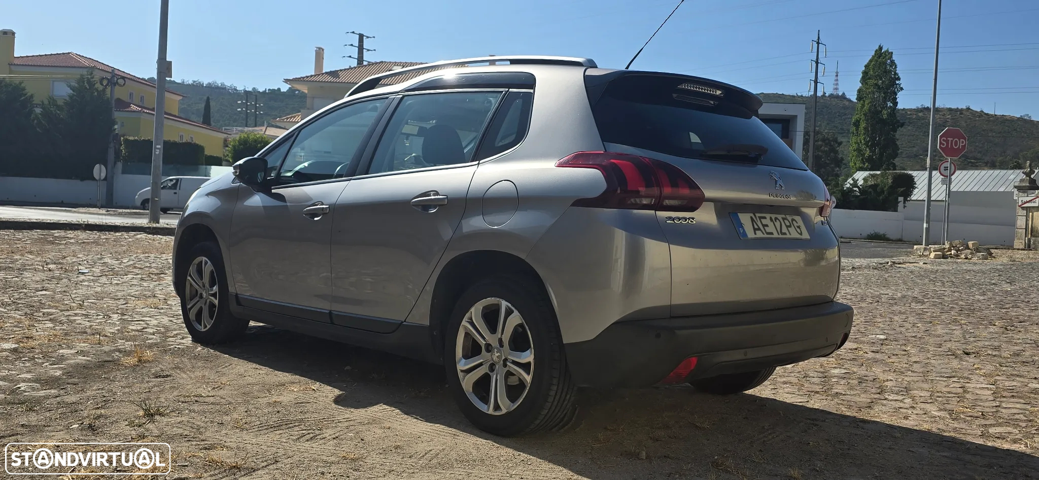 Peugeot 2008 ver-1-2-puretech-active - 4