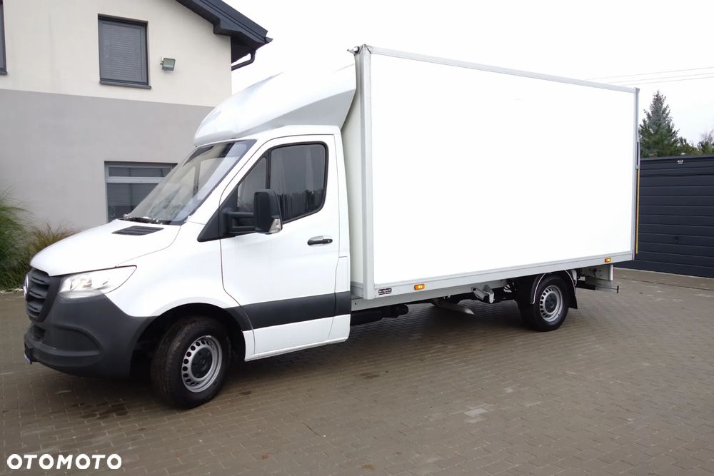 Mercedes-Benz Sprinter 3.0 CDI Automat 190 KM Kontener +Winda  750 kg. - 2