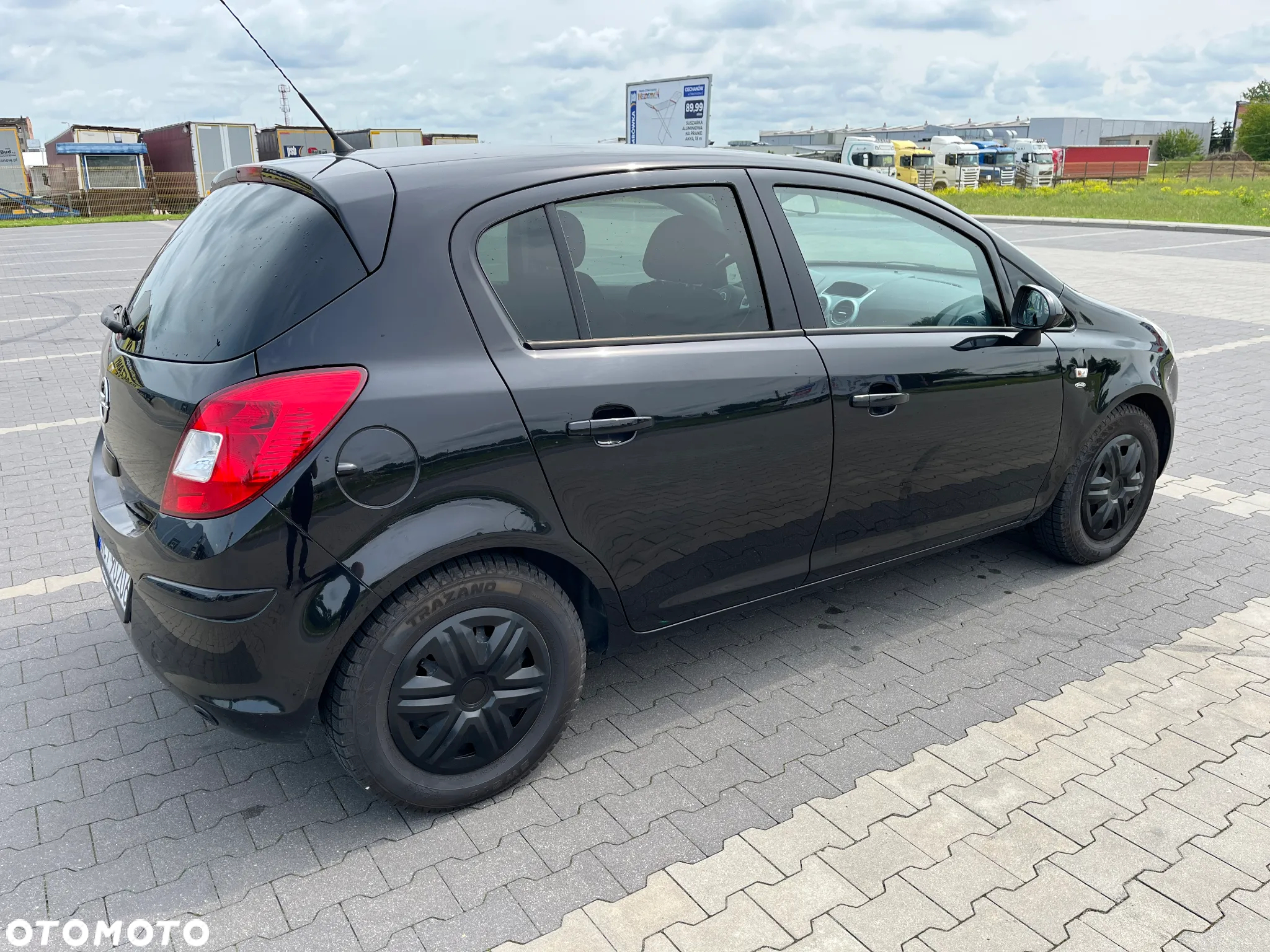 Opel Corsa 1.4 16V Satellite - 6