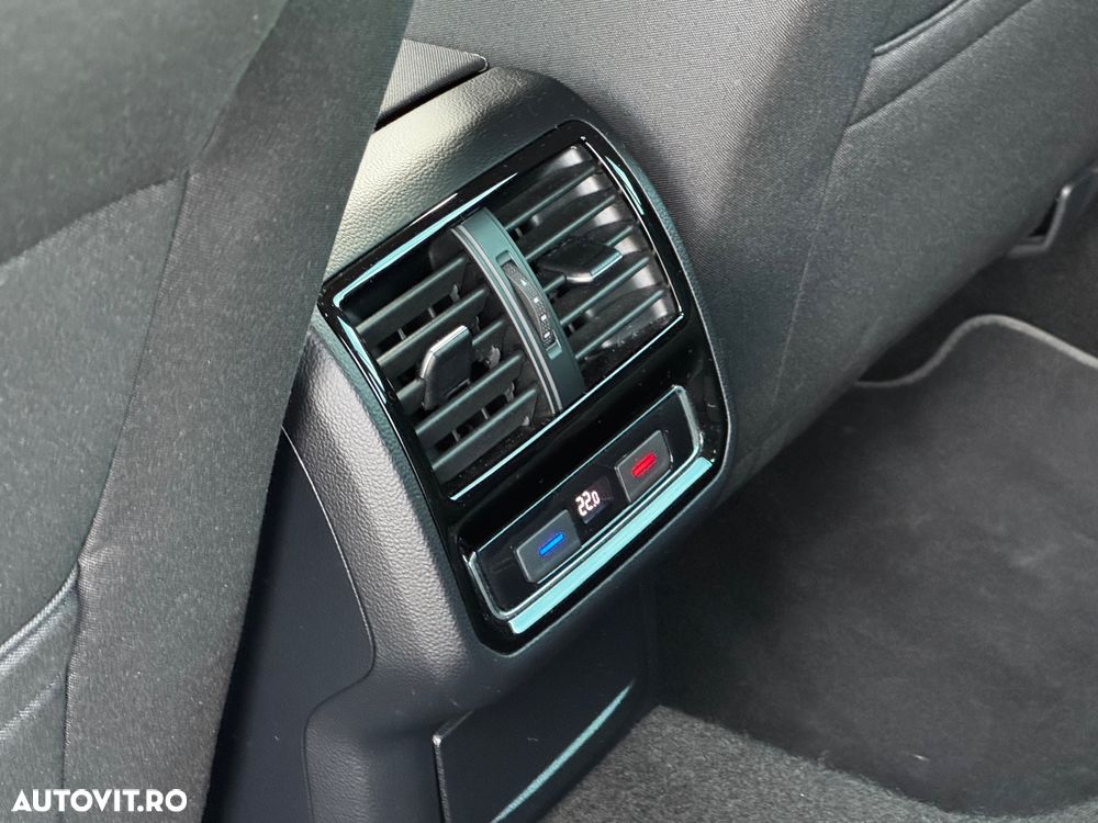 Volkswagen Passat 2.0 TDI DSG Comfortline - 19