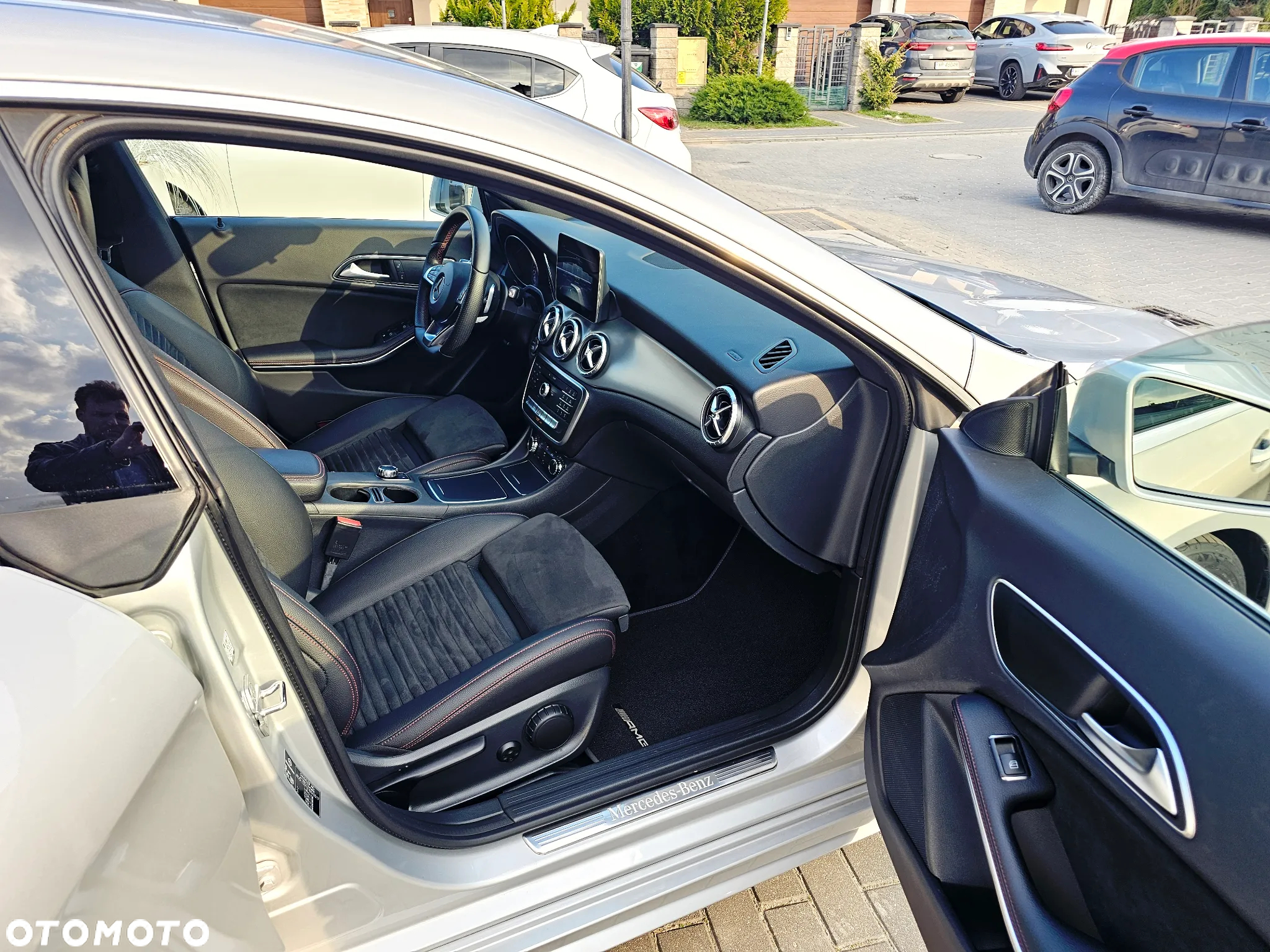 Mercedes-Benz CLA Shooting Brake 180 d 7G-DCT AMG Line - 37