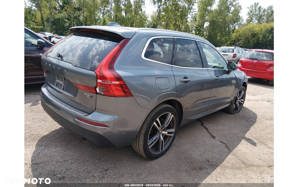 Volvo XC 60 - 4