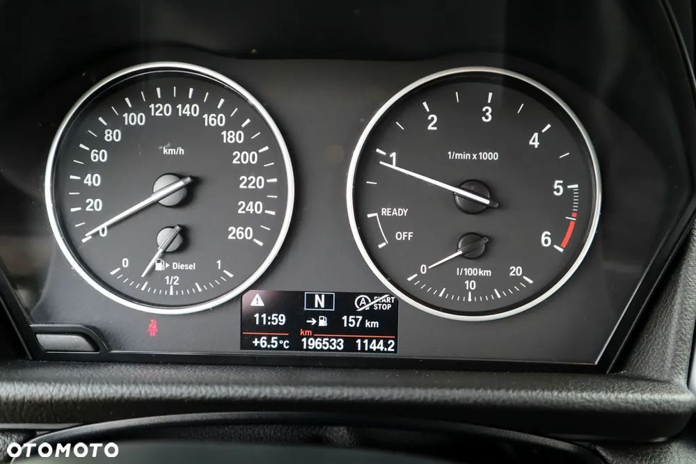 BMW Seria 2 218d Active Tourer - 19