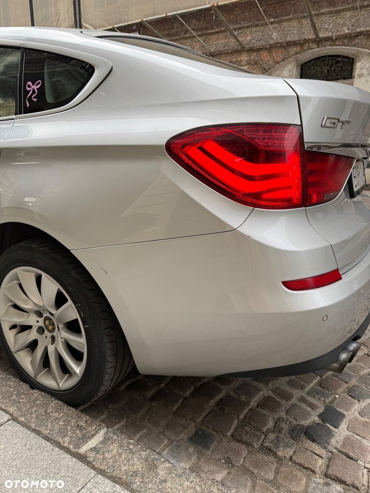 BMW 5GT - 6