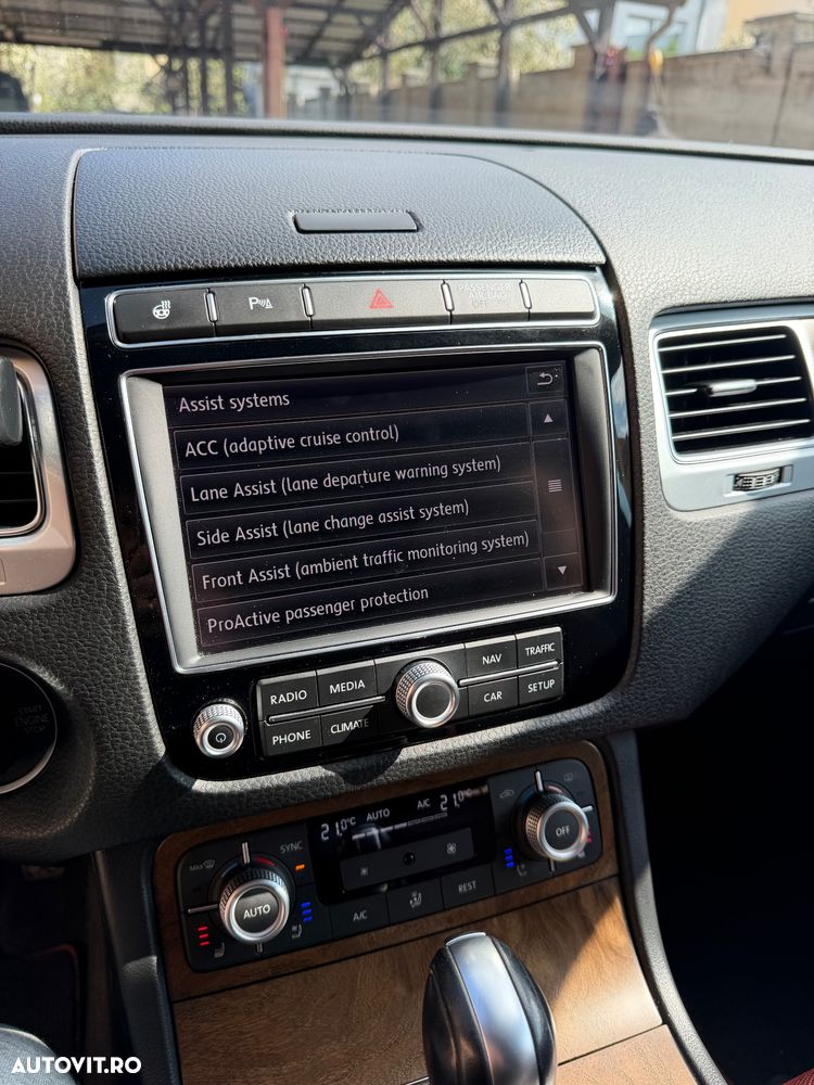 Volkswagen Touareg 3.0 V6 TDI SCR Blue Motion DPF Automatik Exclusive - 12