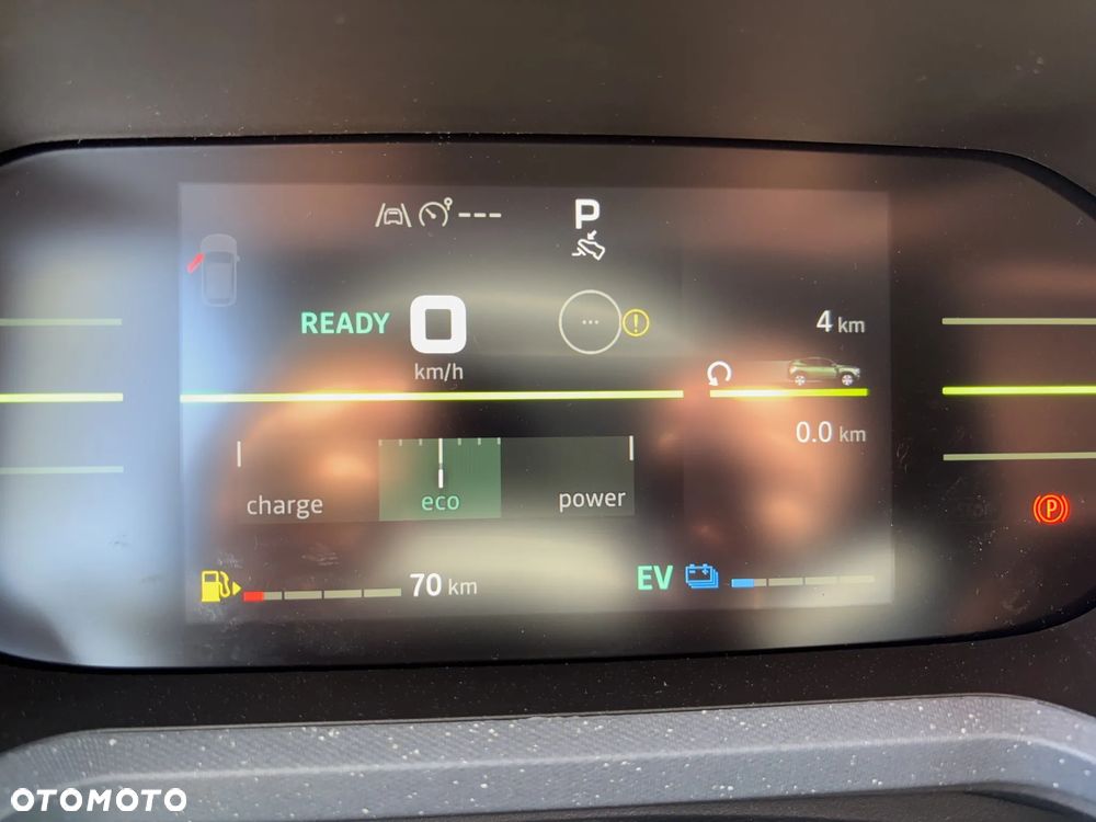 Dacia Duster 1.8 Full Hybrid 155 Journey MMT - 13