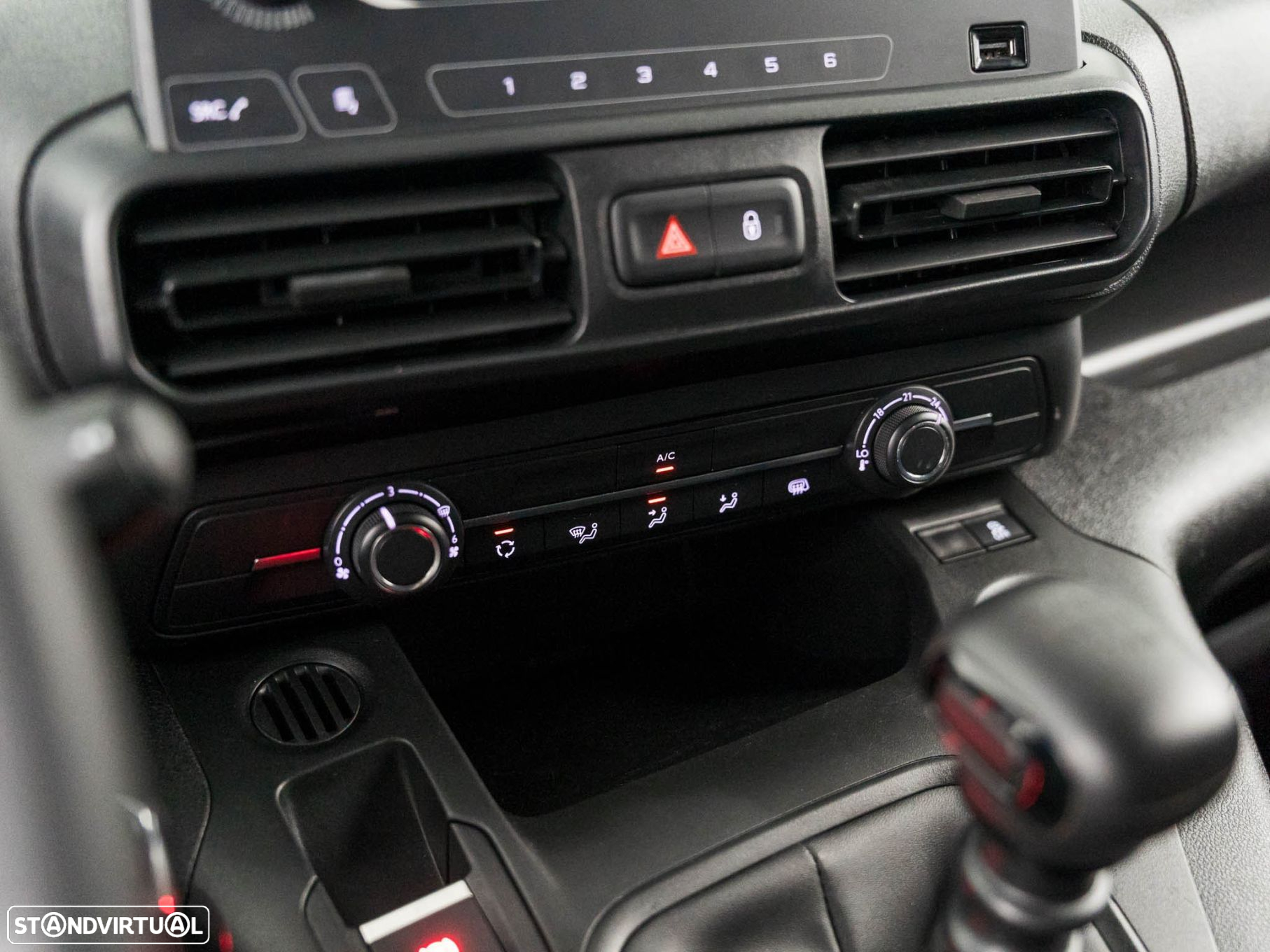 Peugeot Partner 1.5 BlueHDi Pro Standard - 22