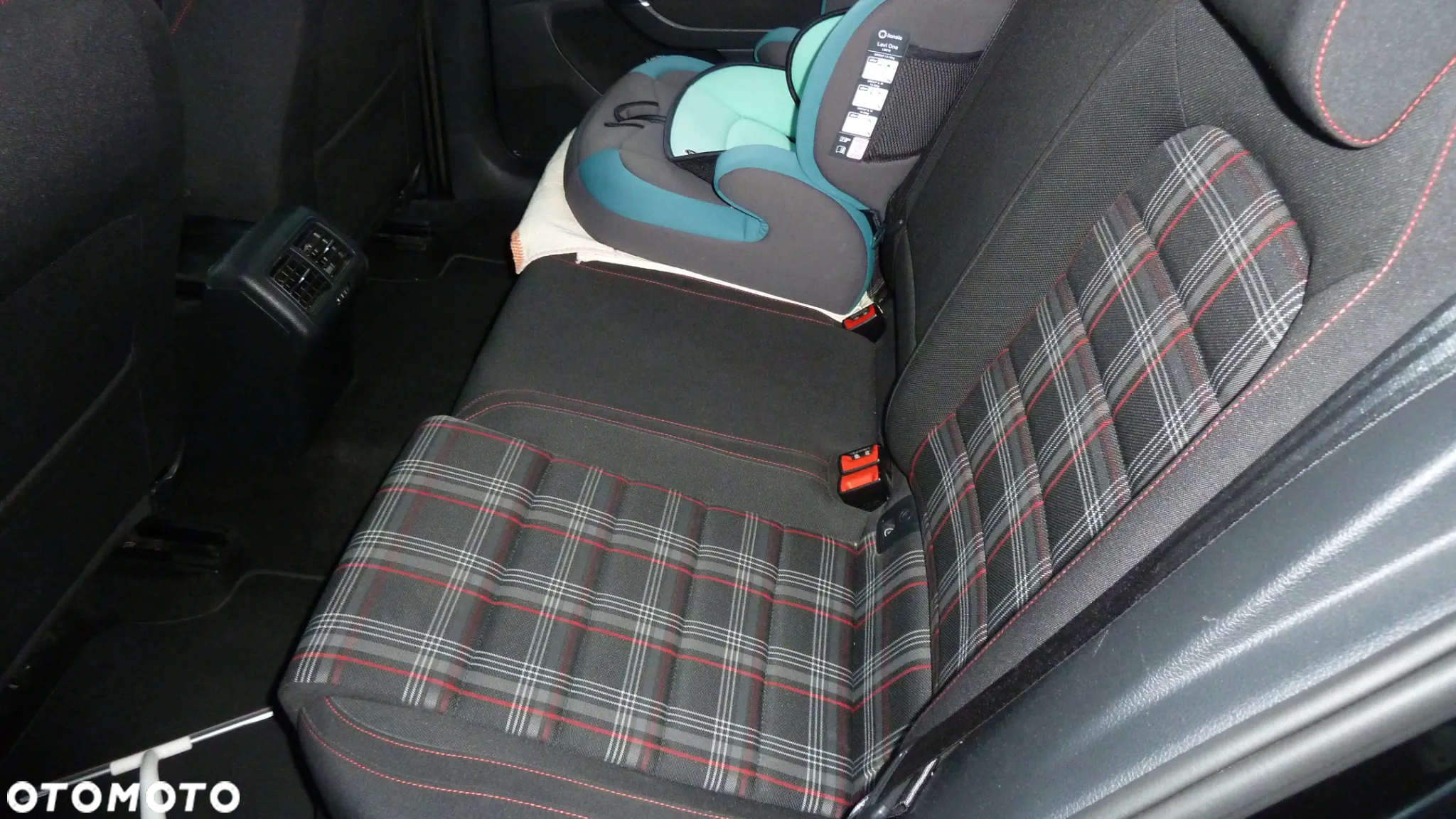 Volkswagen Golf VII 2.0 TSI BMT GTI - 19