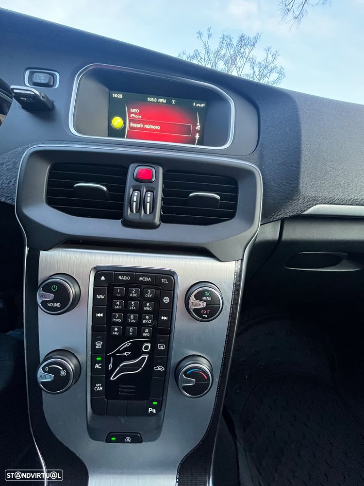 Volvo V40 2.0 D2 VOR - 11