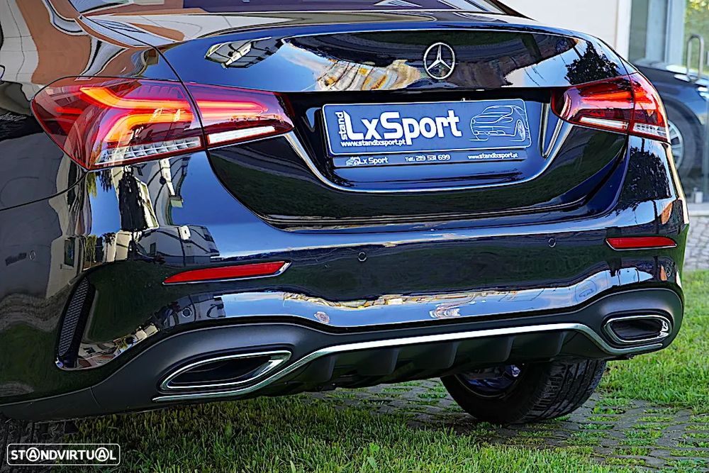 Mercedes-Benz A 250 Limousine e AMG Line - 14