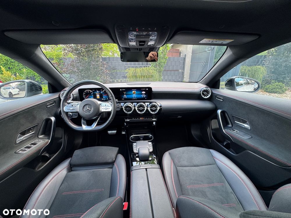Mercedes-Benz CLA 200 d 4Matic 8G-DCT AMG Line - 22