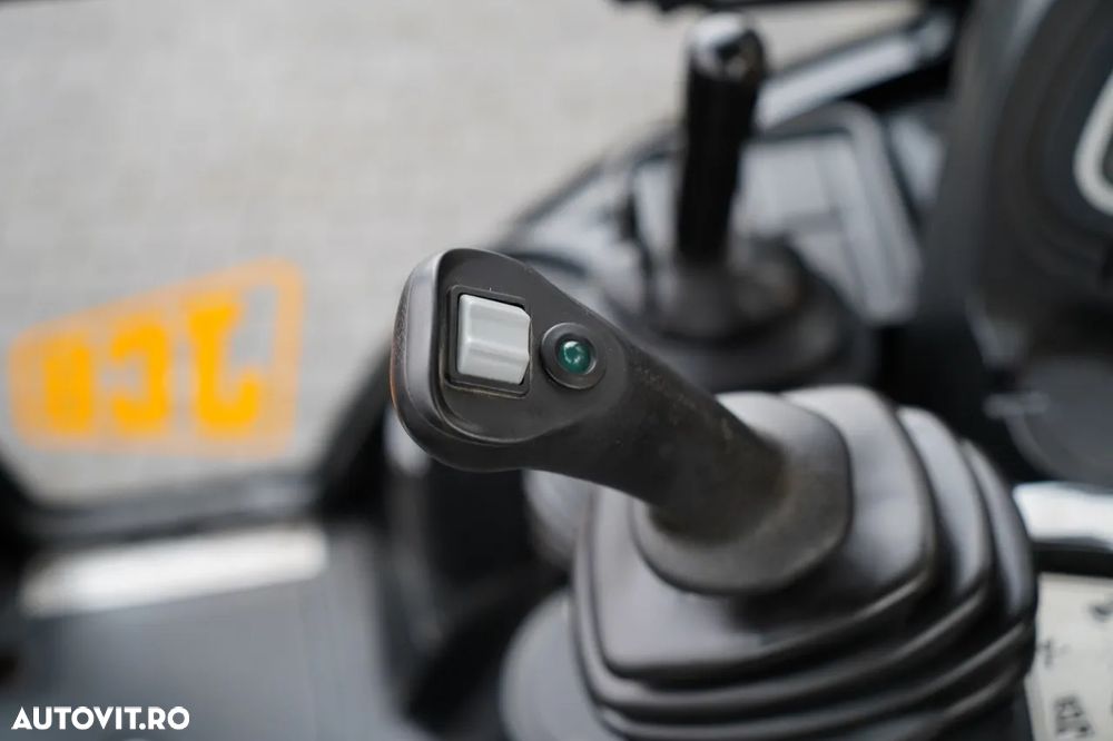 JCB 3CX / BULDOEXCAVATOR / JOYSTICK / CUPLU RAPID / AER CONDIȚIONAT / - 34