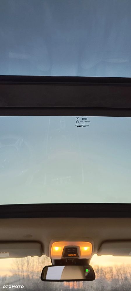 Volvo XC 60 T6 AWD Momentum - 22