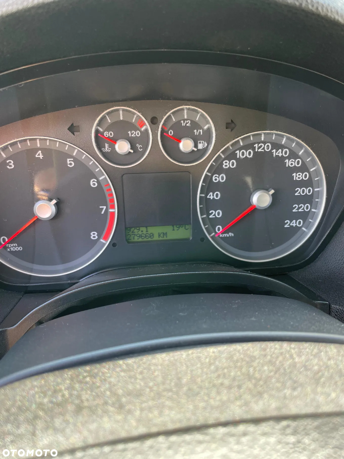 Ford Focus C-Max 1.8 Ghia - 4
