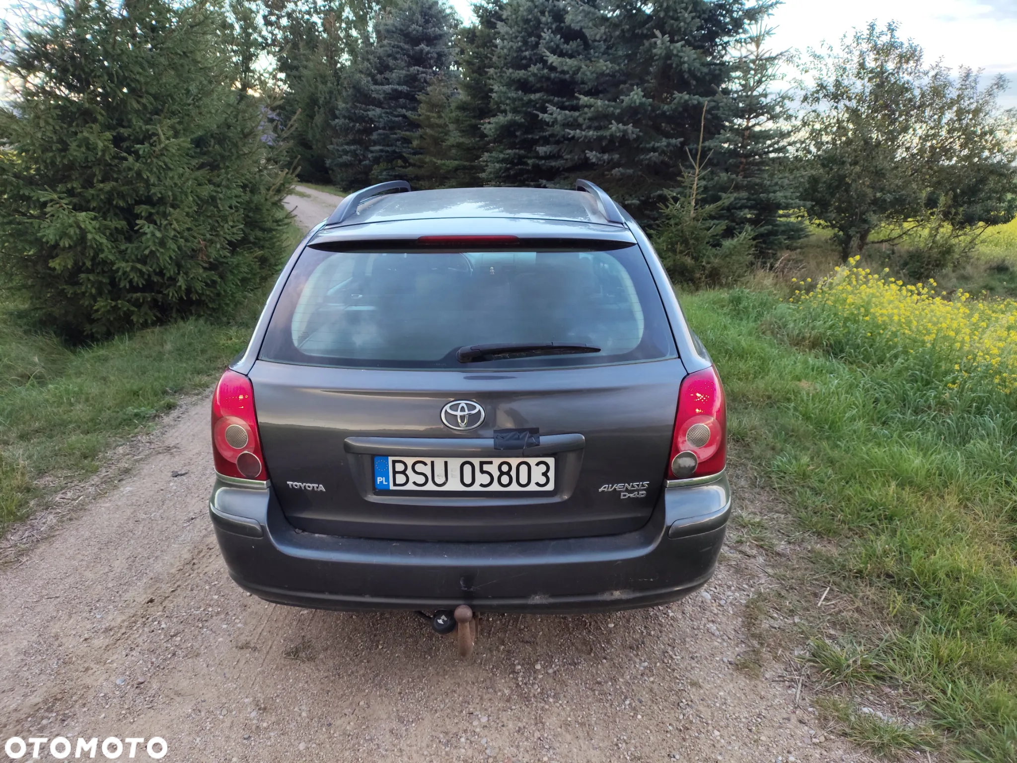 Toyota Avensis 2.0 D-4D Sol - 2