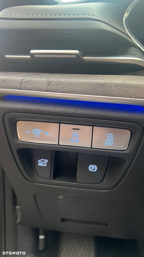 Genesis G80 - 23