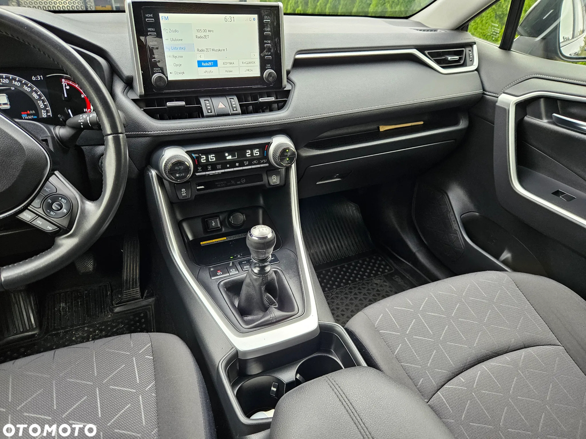 Toyota RAV4 2.0 Comfort 4x4 - 8