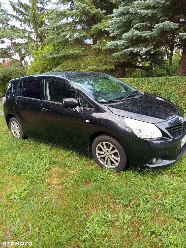 Toyota Verso 2.0 D-4D 2010 7os - 3
