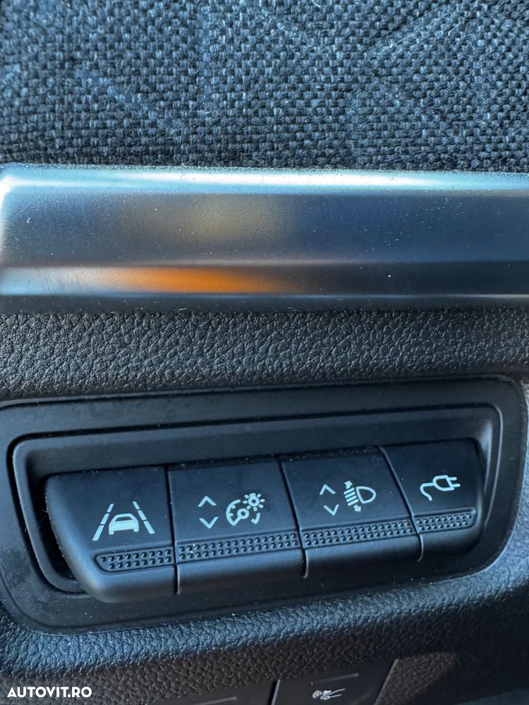 Renault ZOE 50 R135 Iconic - 12