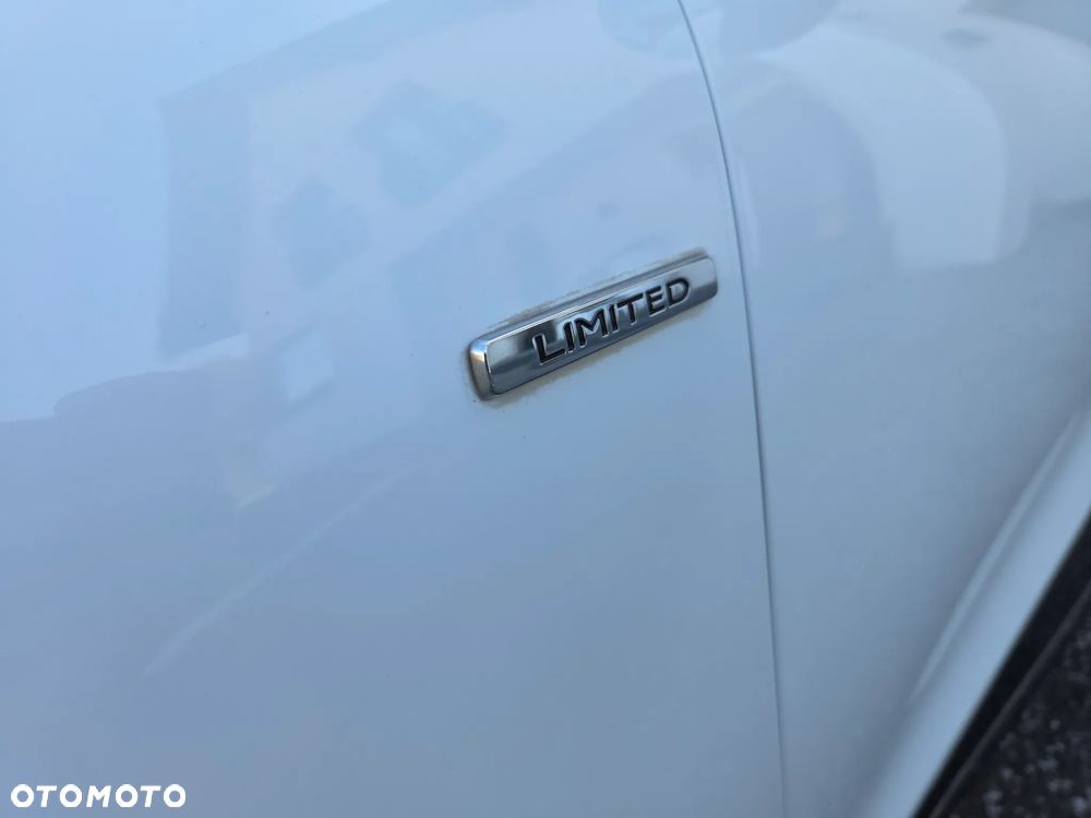 Renault Clio 1.2 16V 75 LIMITED - 21