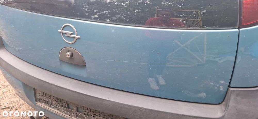 Corsa C na części - 9