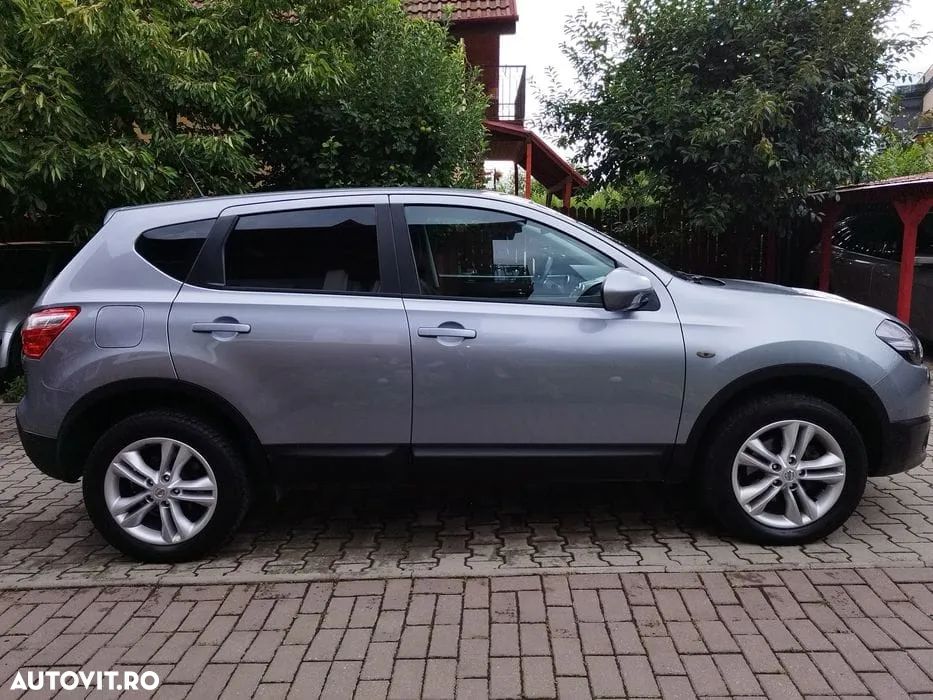 Nissan Qashqai 1.5 DCI DPF visia ECO - 8