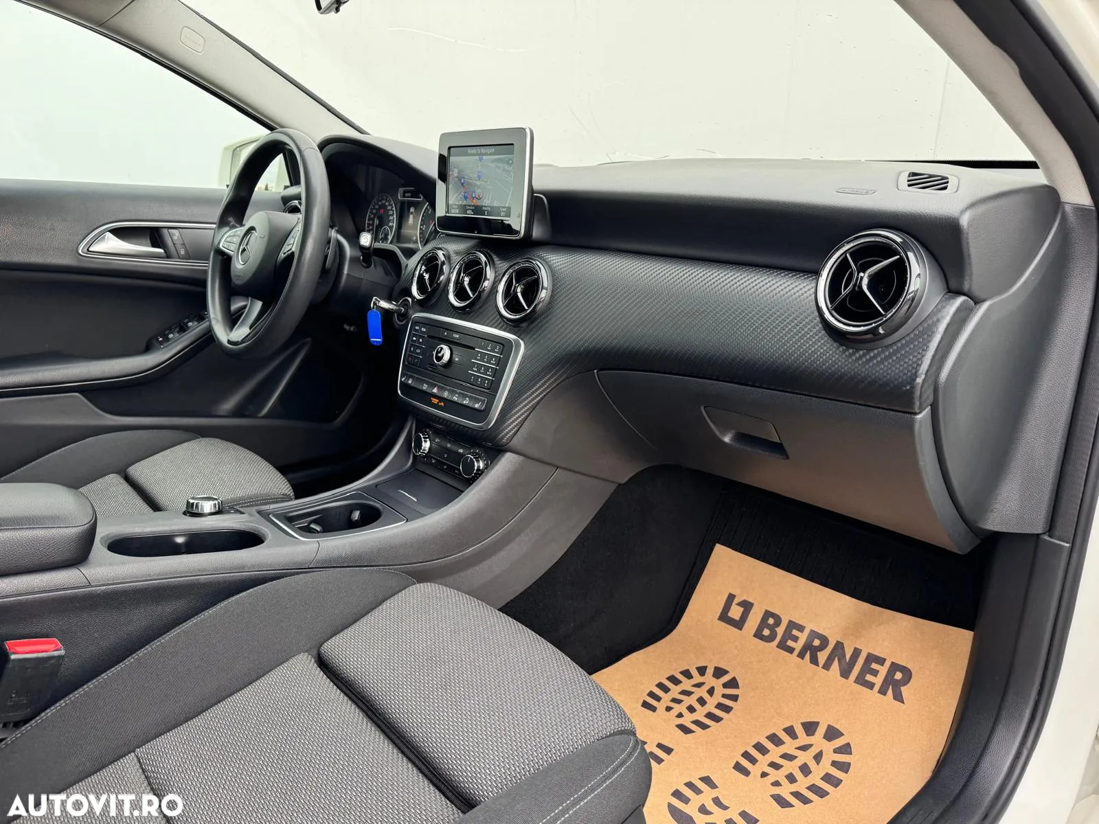 Mercedes-Benz GLA 200 d 4MATIC Aut. - 13