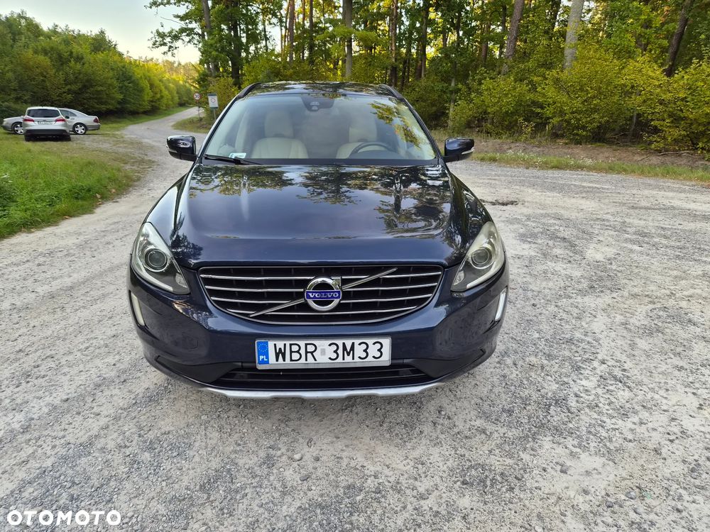 Volvo XC 60 2.4D AWD Momentum - 2