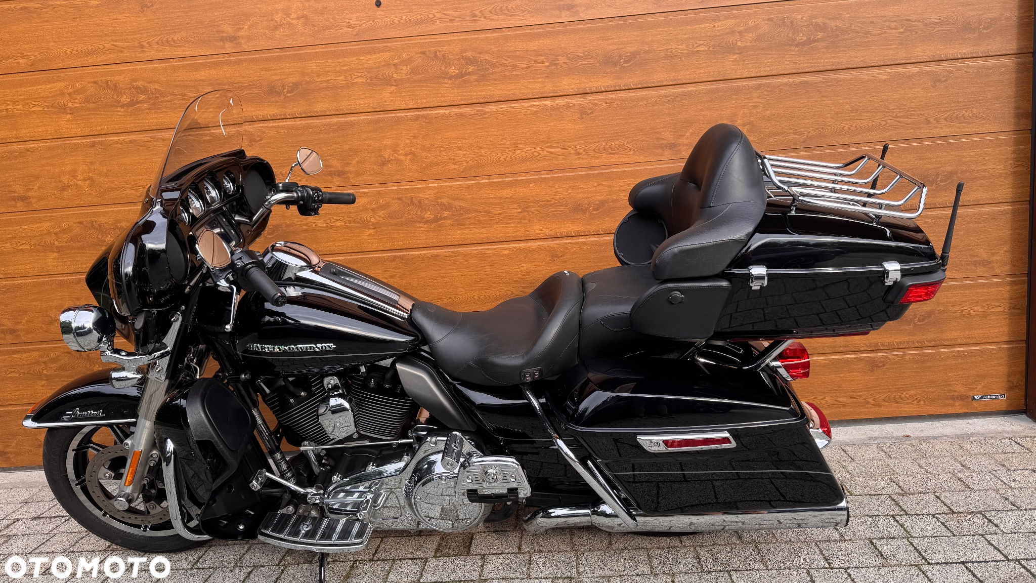 Harley-Davidson Touring Electra Glide - 2