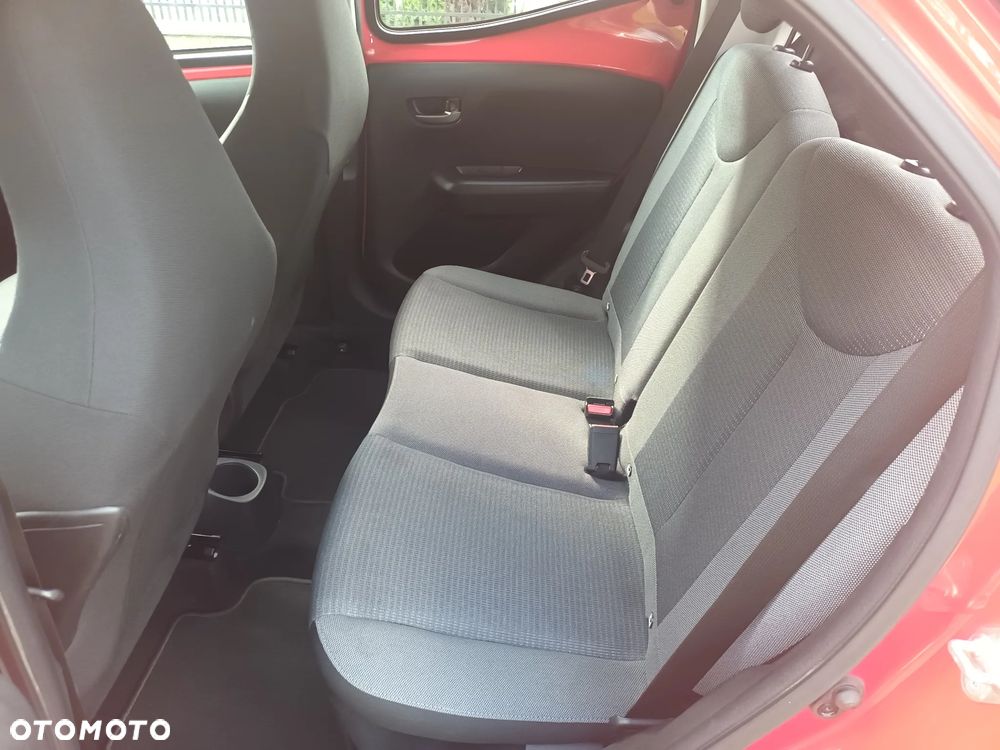 Toyota Aygo 1.0 VVT-i Color Edition - 14