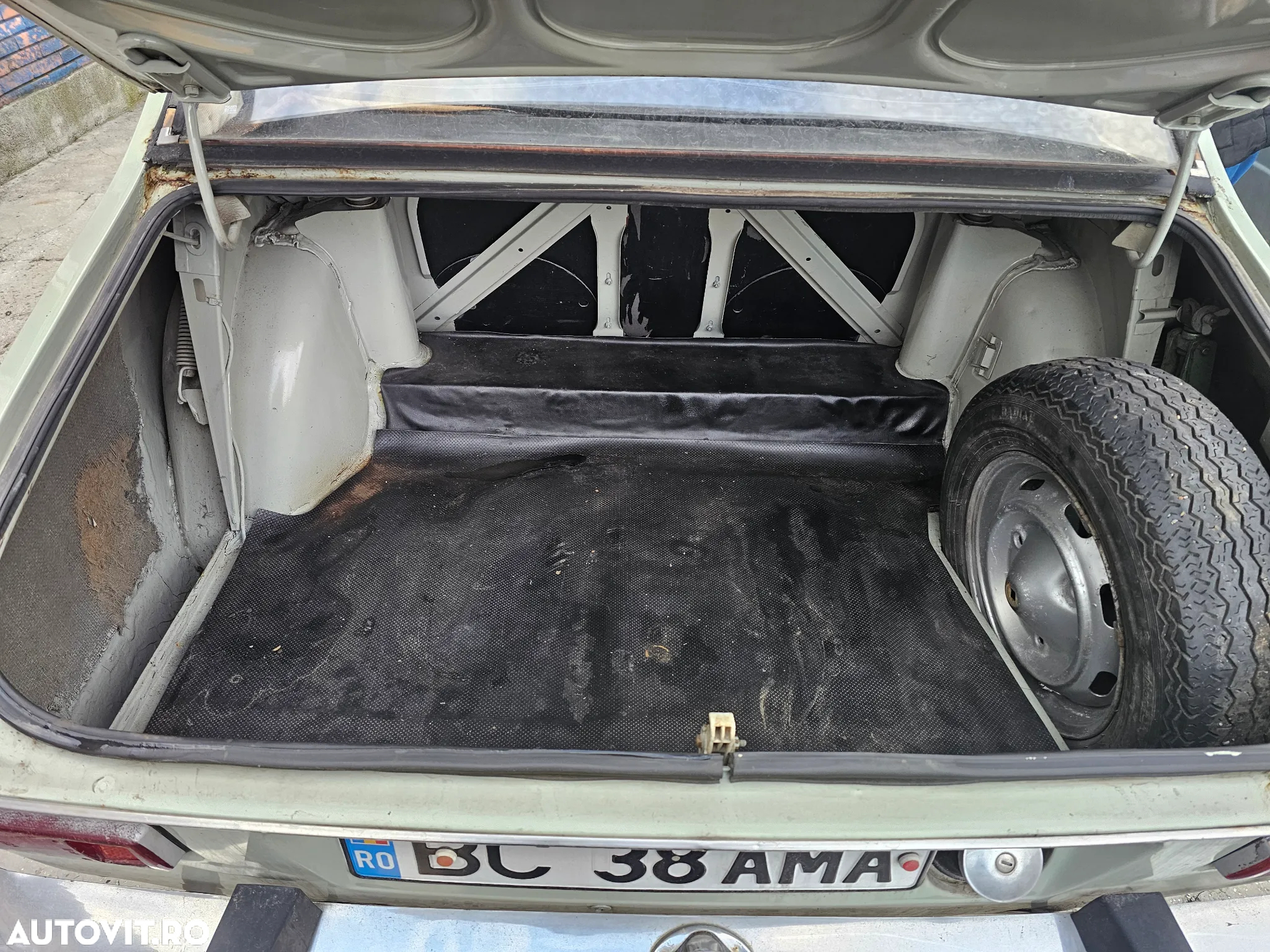 Dacia 1300 - 5