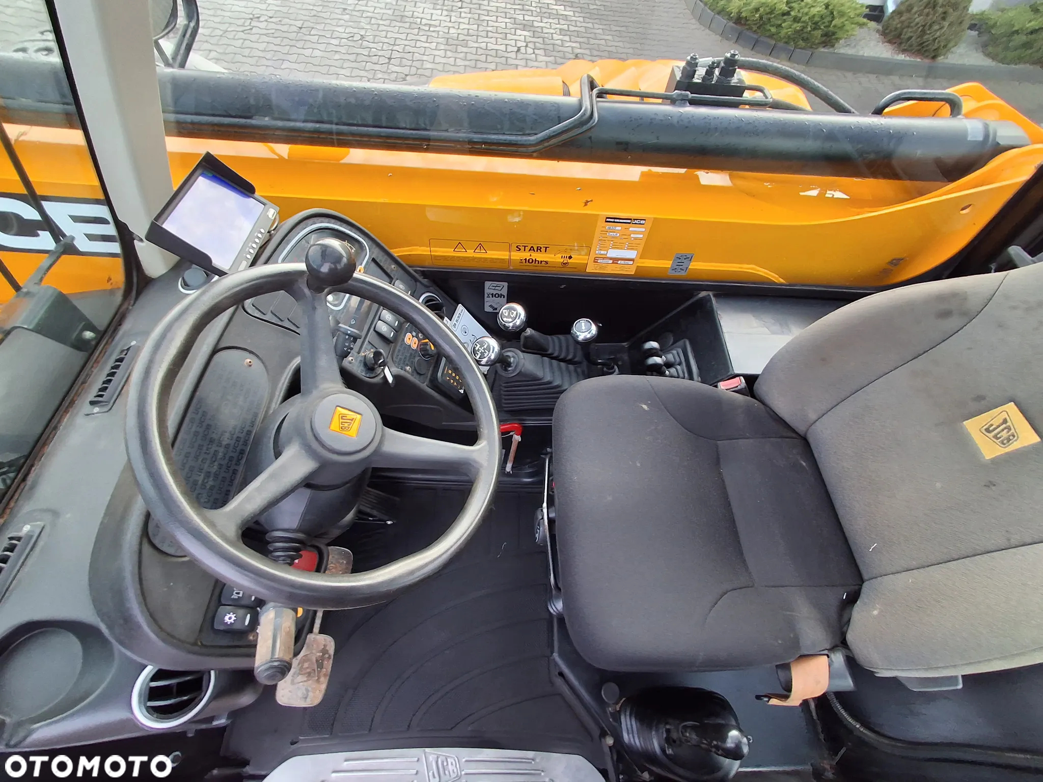 JCB 533 - 105 - 9