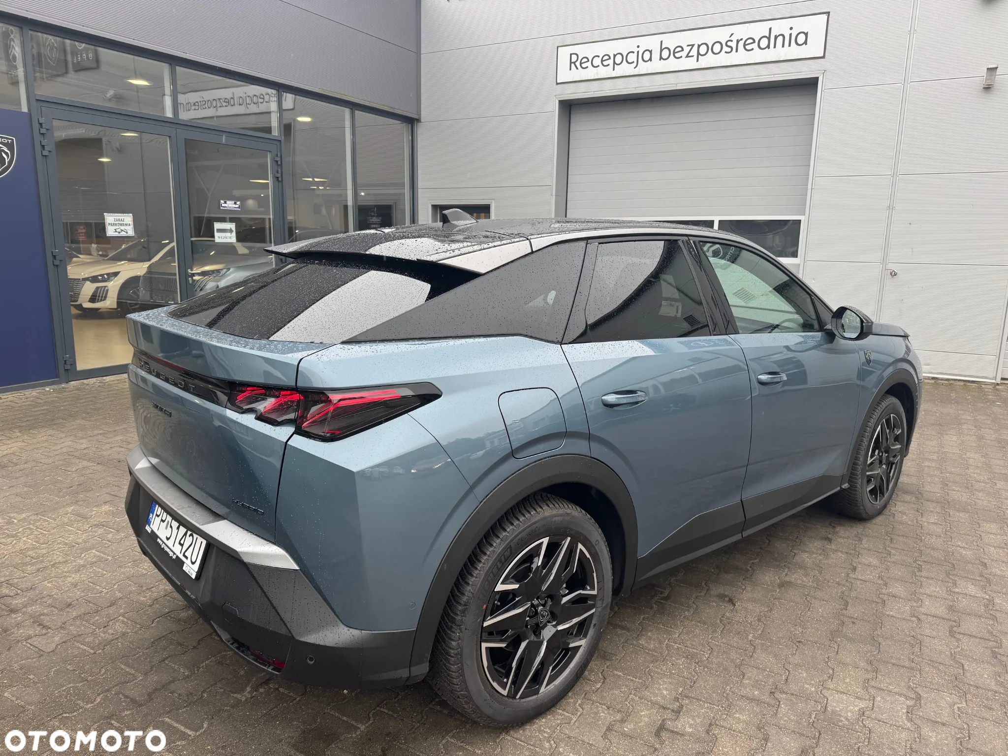 Peugeot 3008 1.2 PureTech mHEV GT S&S e-DCS6 - 4