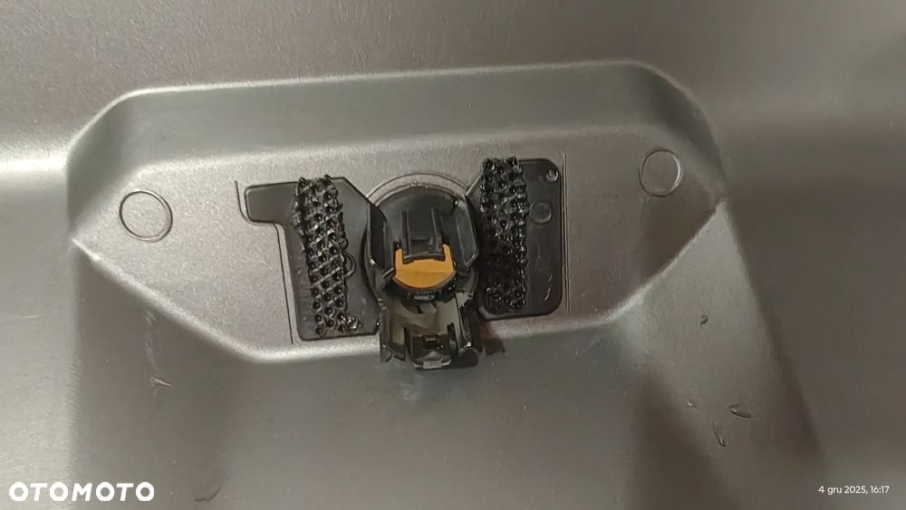 Dacia Duster III nakładka zderzaka tył - 4