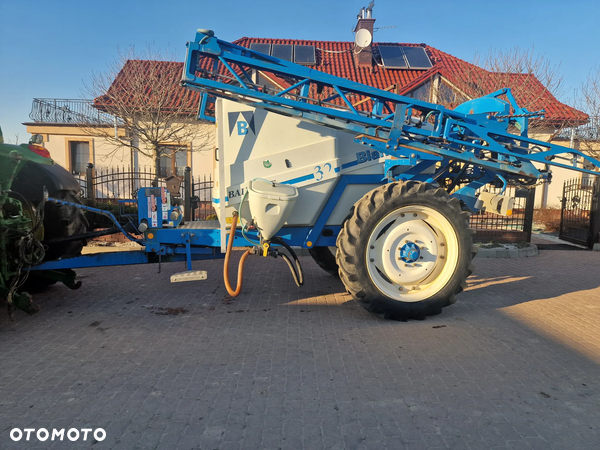 Blanchard 3200L, 18m, 2006r.