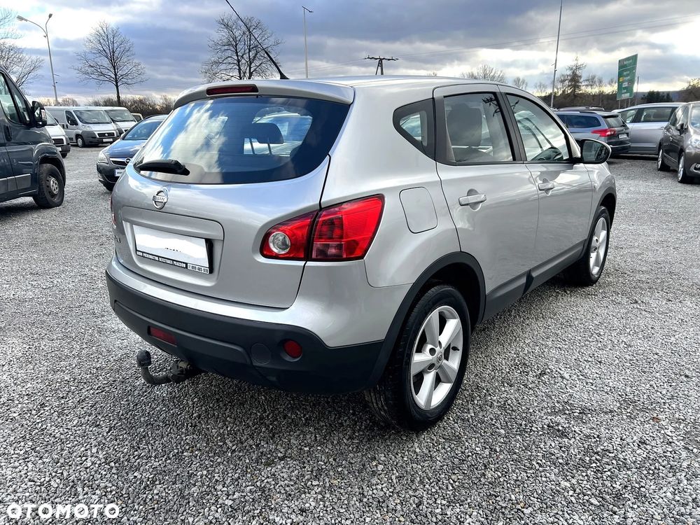 Nissan Qashqai 2.0 Lounge - 5