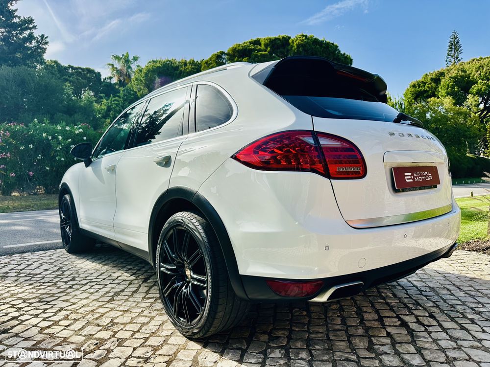 Porsche Cayenne S - 5
