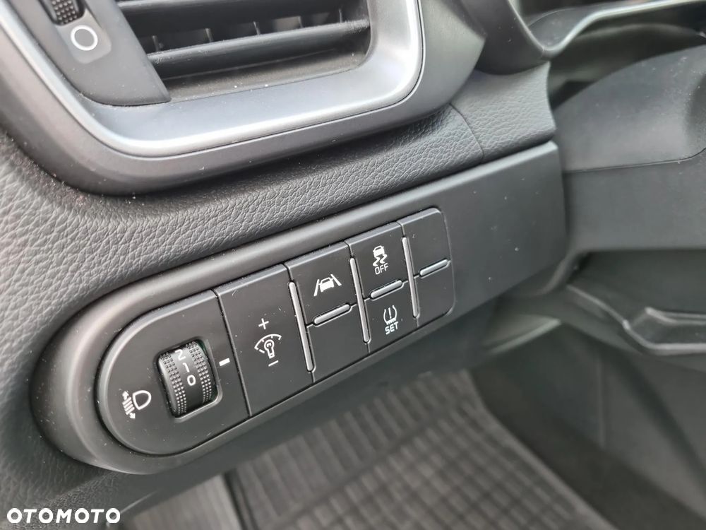 Kia XCeed 1.5 T-GDI M DCT - 19