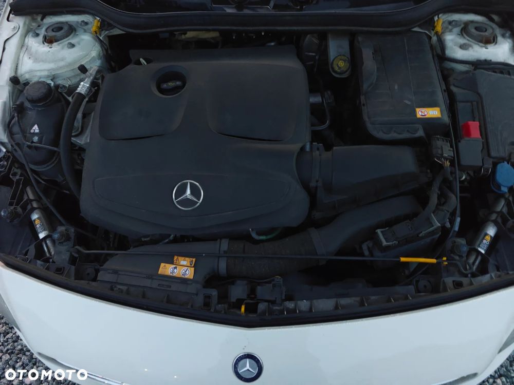 Mercedes-Benz Klasa A 180 7G-DCT 2Style - 18